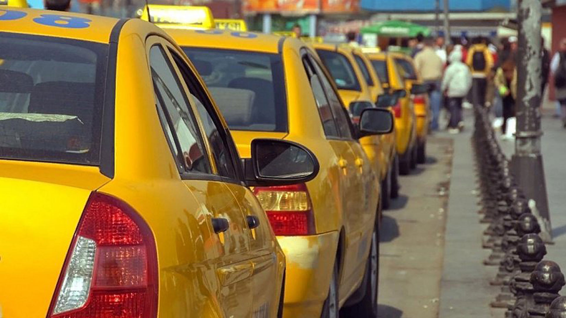 Аналитический обзор рынка услуг сервисов заказа такси за 2017-2019 годы