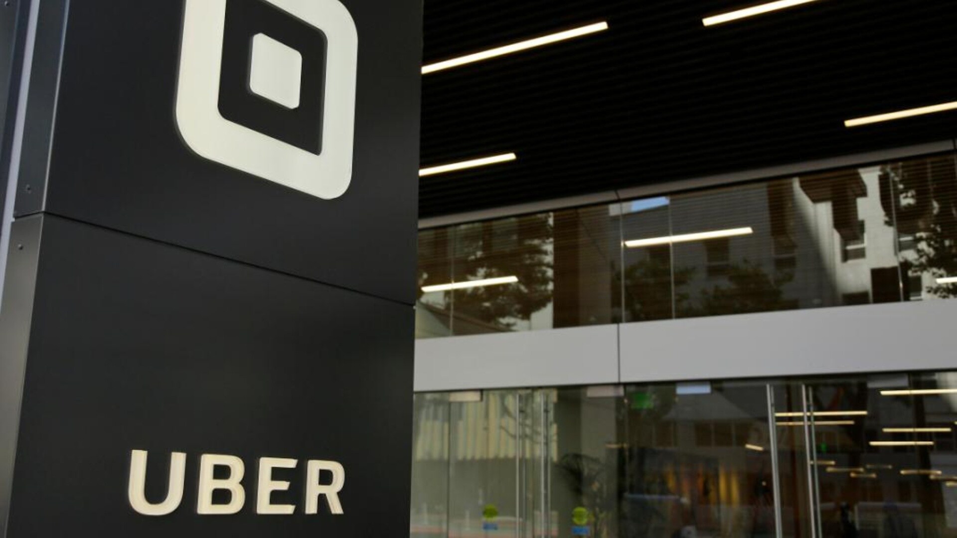 Uber выиграл апелляцию против запрета на работу в Лондоне