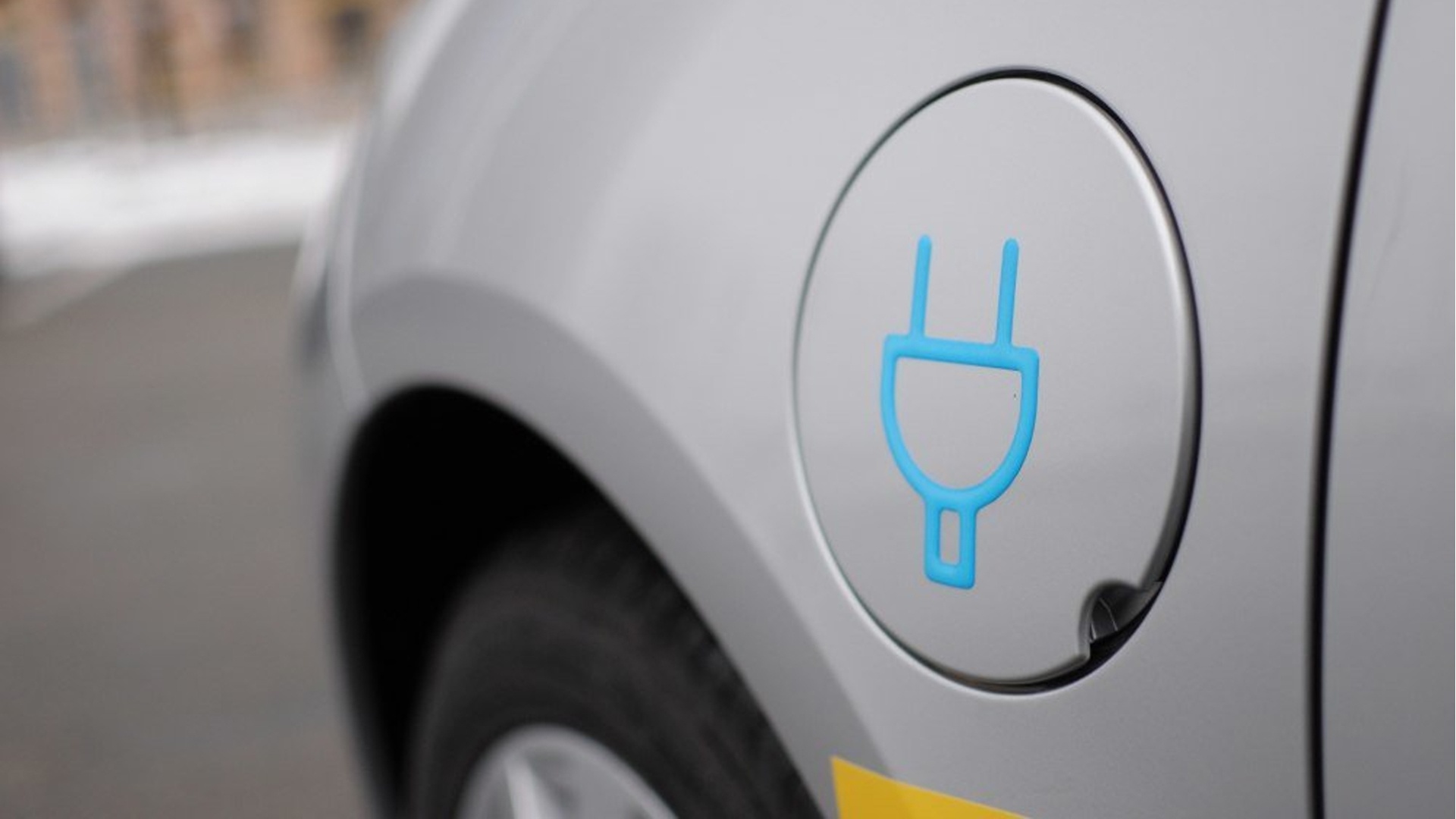 Московское такси хотят полностью сделать электрическим