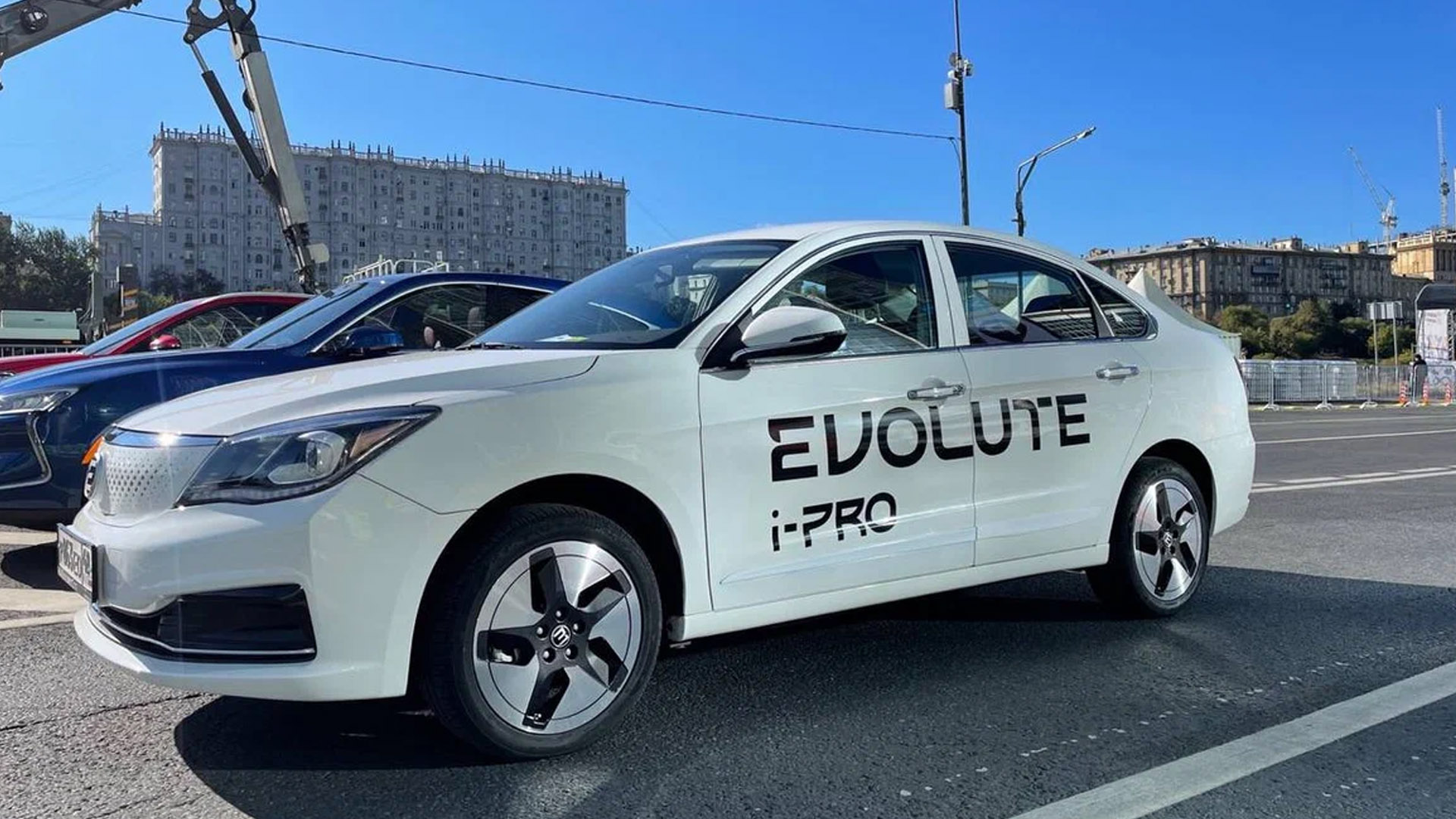 Российские электромобили Evolute могут появиться в такси уже в 2023 году