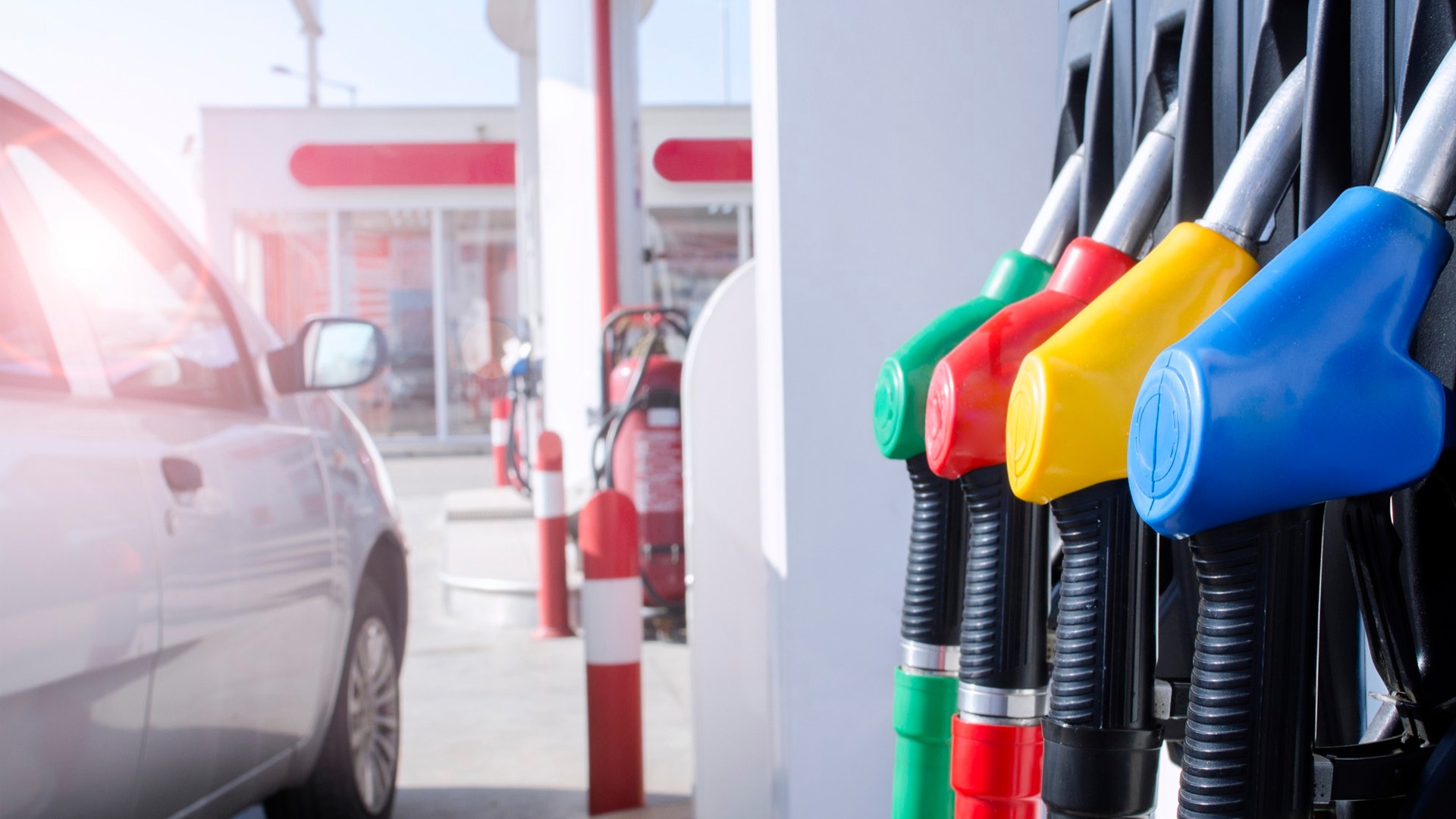 В России цены на бензин за неделю выросли на 18 копеек