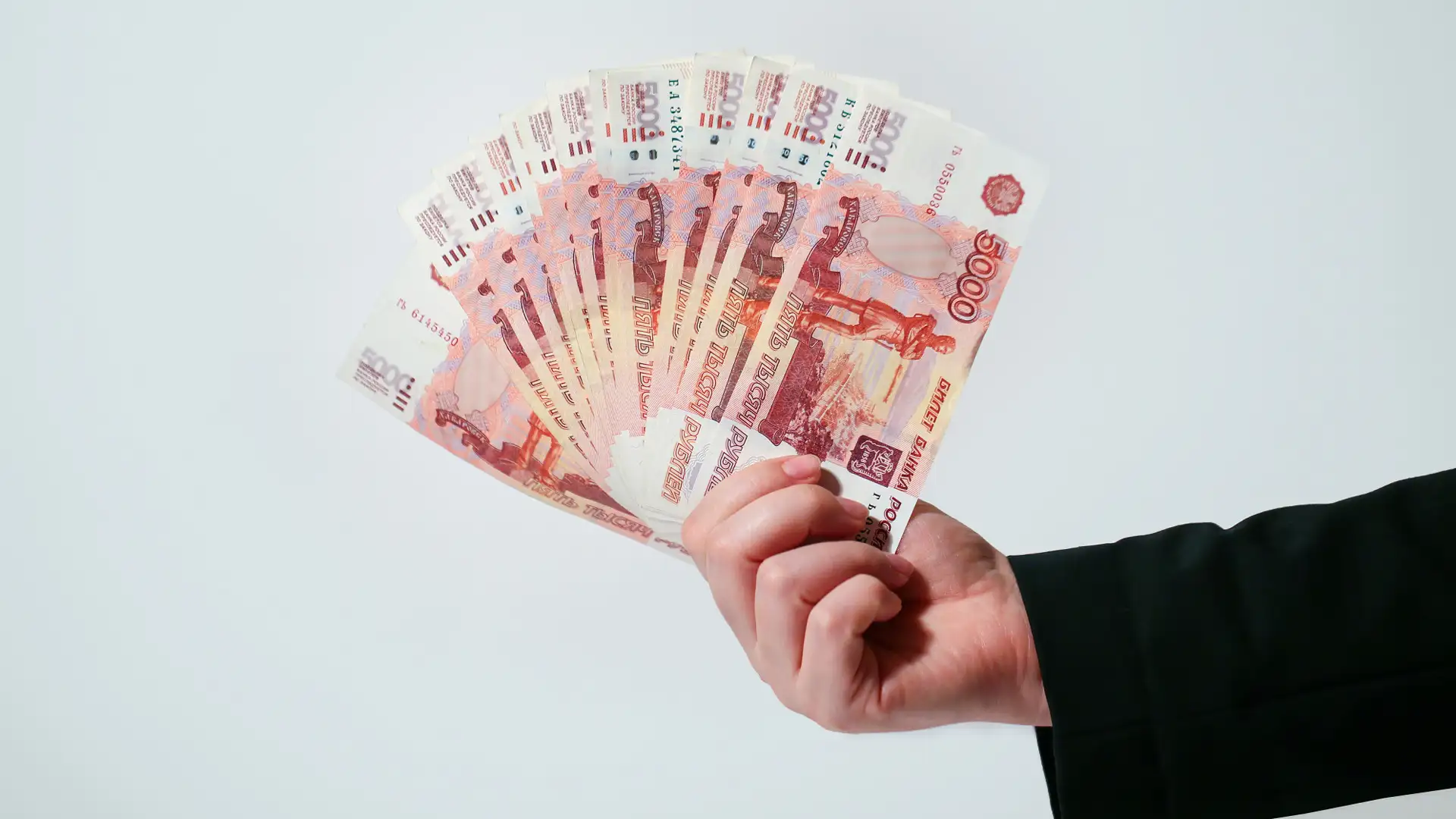 В России на льготное автокредитование дополнительно направят почти 8 млрд рублей