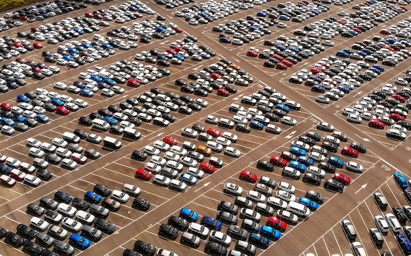 В 2023 году в Россию было ввезено более 1 миллиона легковых автомобилей